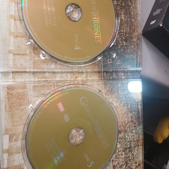 Game Of Thrones 2 Box Sets Forth and Fifth Season DVDS Preowned - Picture 12 of 15